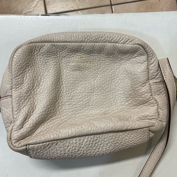 Kate Spade Purse - Picture 1 of 7